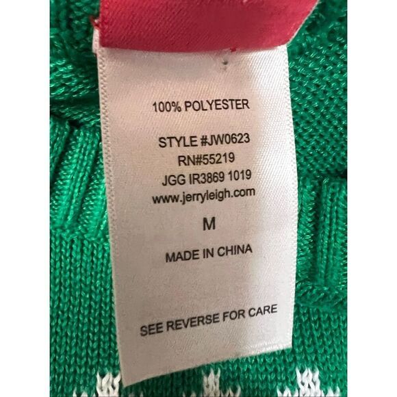 Disney Womens Green Knit Mickey Mouse Santa Fair Isle Christmas Sweater Medium - Picture 3 of 5